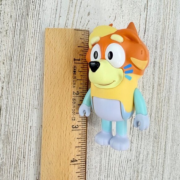 Bluey Aunt Frisky Uncle Rad LOT Ponytail Dog Figure Toy Heeler Extended Family - Picture 15 of 15
